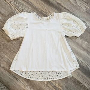 Cloth & Portrait Womens M Eyelet Back Puff Sleeve Top White Keyhole Short Sleeve